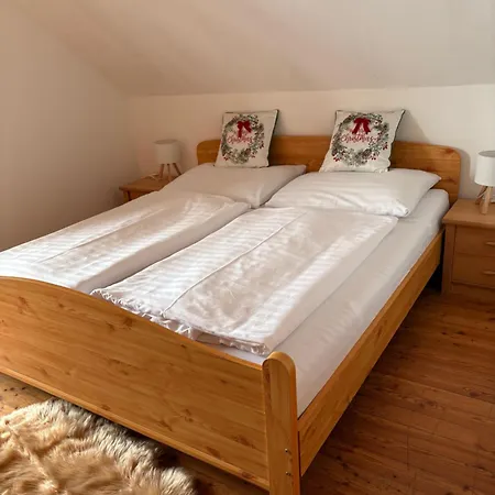 Feriehus Gruppenhaus Hirzhof In Out Sommercard Auberg