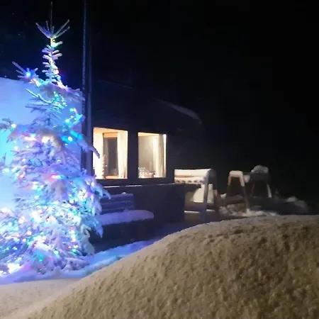 Semesterbostad Gruppenhaus Hirzhof In Out Sommercard