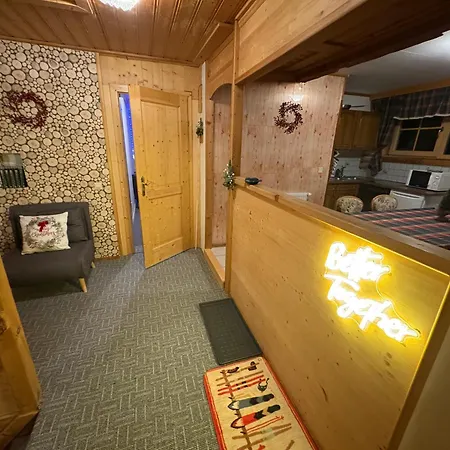 Gruppenhaus Hirzhof In Out Sommercard Feriehus Auberg