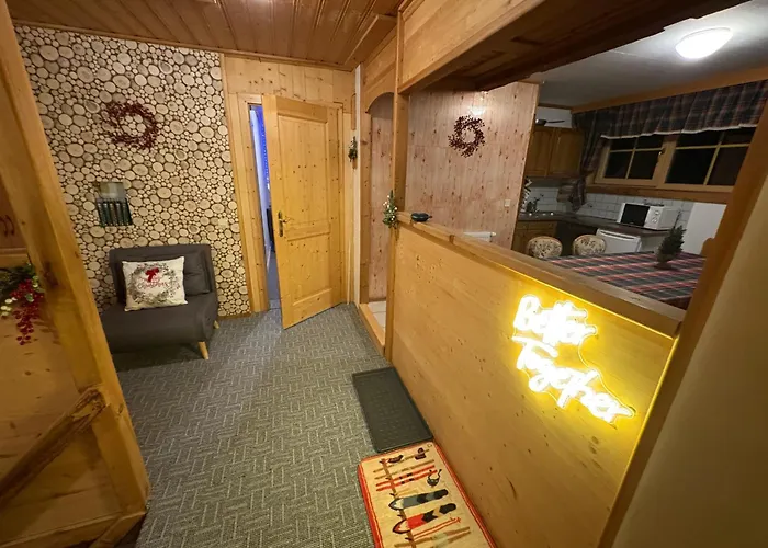 Hirzhof So Bike&ski Ridehaus In Out 펜션 Auberg